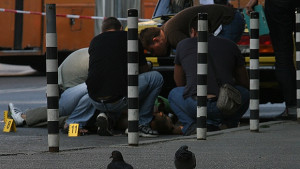 Ученичката заради която младеж застреля съперника си не знаела за