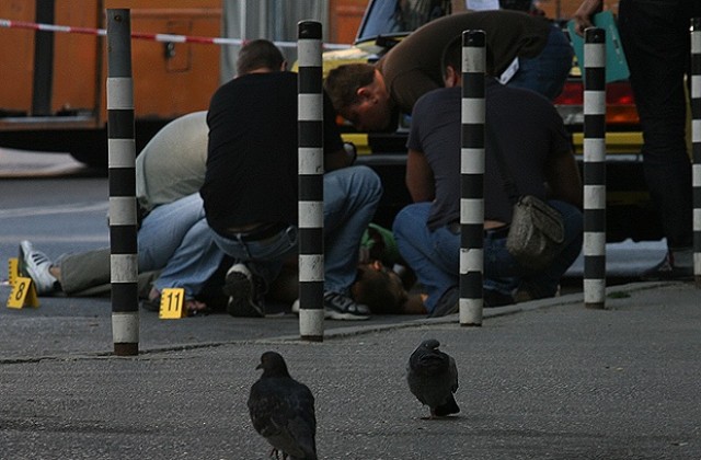Ученичката, заради която младеж застреля съперника си, не знаела за срещата им