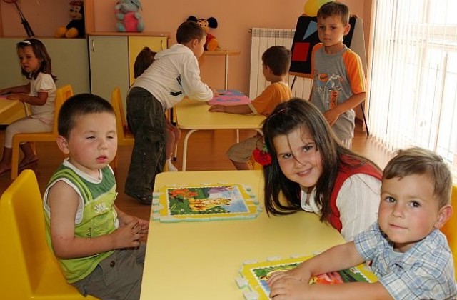 Повече плодове и зеленчуци в детските градини