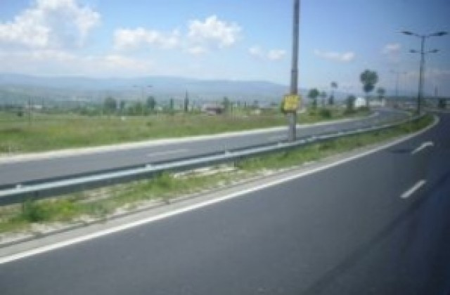 Временно затварят тунела при Железница