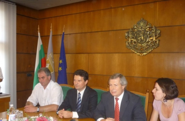 Джеймс Уорлик впечатлен от красотата на Плевен