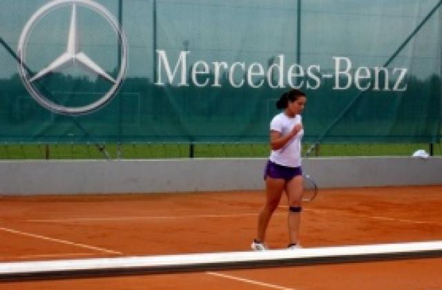 Елица Костова стартира с победа в квалификациите на US Open