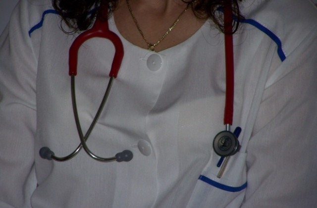 Проведе се най-мащабният протест в защита на болницата в Девин