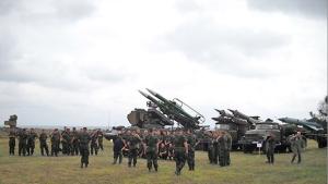 Бойко Борисов наблюдава военно учение в Шабла