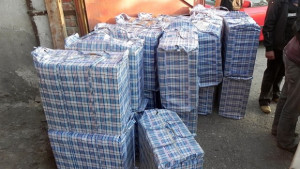 Разбиха депо за контрабандни цигари четирима са в ареста