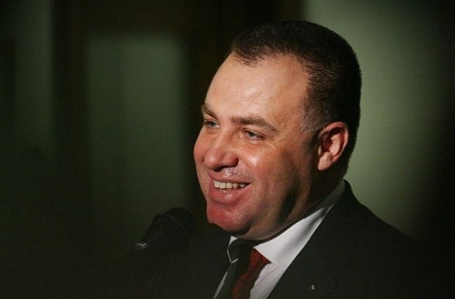 Министър Найденов: Диалогът със зърнопроизводителите не е прекъсвал