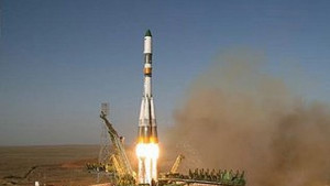 Удължиха престоя на космонавтите в МКС