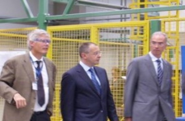 Станишев стяга редиците в Русенско