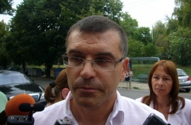 Няма да има предизборно изтичане на пари от бюджета, увери Дянков