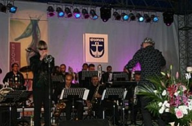 Празниците на изкуствата „Аполония” са в своя разгар