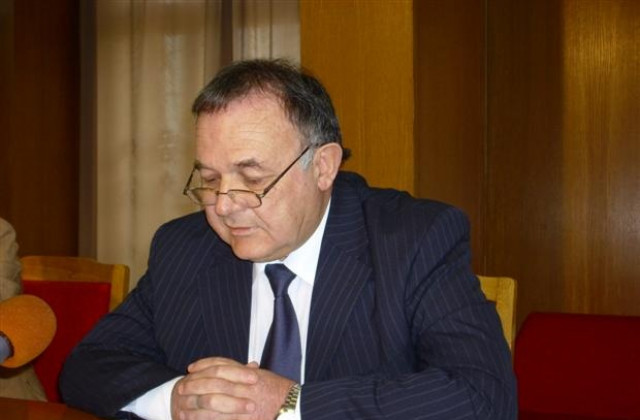 Предлагат Митко Киров за вр. и. д. кмет по време на изборите