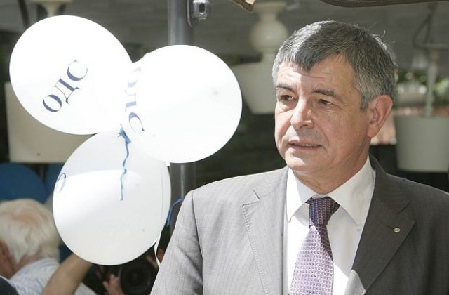 Софиянски за Костов: Все ще намери да се начумери