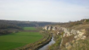 Премахнаха врата преграждаща път в защитена зона Ломовете