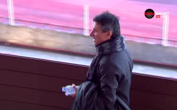 Ераносян гледа новия си тим от трибуните