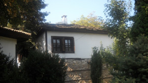 Възрожденски къщи чакат ремонт или дъжд