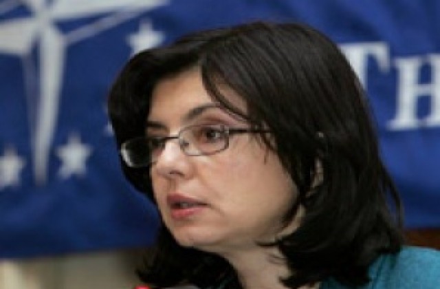 Меглена Кунева пожела на кмета добри избори в Пловдив