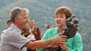 Еврокомисар Кристалина Георгиева получи награда за родолюбие