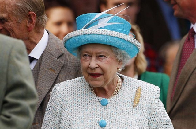Британският парламент реши да направи подарък на кралицата