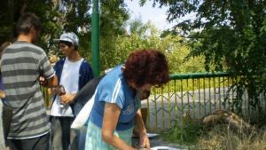 Продължават протестите срещу изсичането на парка в Ямбол