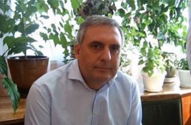 Калфин: Магистралите са полезни, но и регионите трябва да заживеят
