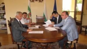 В Трявна подписаха договор за развитие на ветроенергиен проект