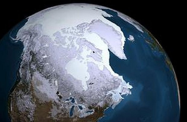 Арктическият лед е намалял до рекордно ниско ниво