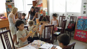 Над 40 деца от Комплекса за социални услуги работиха в