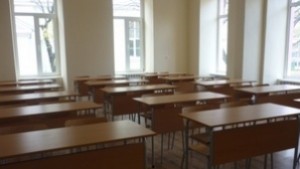 С ново игрище започва учебната година най голямото училище в