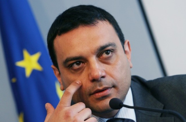 Електронните листовки за кандидат-шофьори ще бъдат готови до месец