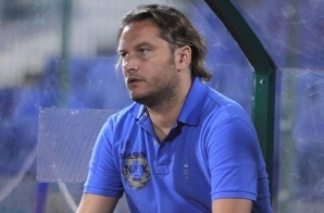 Бивш треньор на Черно море с тежка програма в Молдова