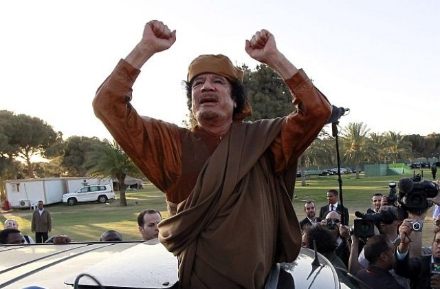 НАТО: Не знаем дали Кадафи е напуснал Либия, нямаме сигурна информация