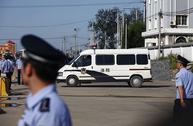 Четирима убити в Китай при атака с брадва срещу детска градина