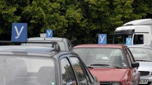 Първият изпит за шофьори с новите листовки ще е на