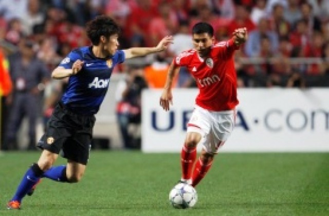 ВИДЕО: Бербатов не игра за Юнайтед и в Лисабон, Базел поведе в групата