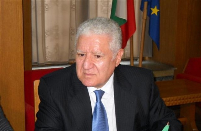 Кандидат за президент на Барса кани в Шумен Шави и Гуардиола