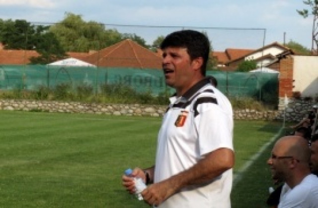 ВИДЕО: Канатларовски: Имаме проблем в атака, разчитам на Лазаров да вкарва