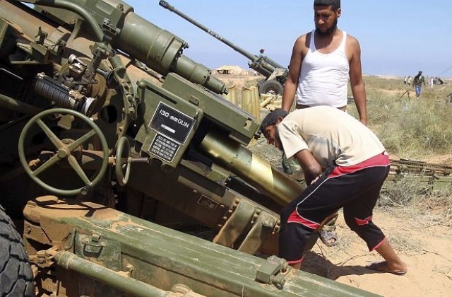 Части на ПНС атакуват либийския град Сирт и срещат яростна съпротива