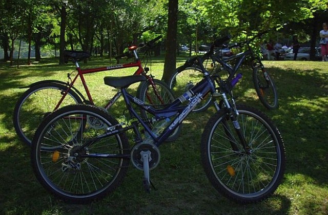 Велосипеден и лекоатлетически крос организират в Благоевград