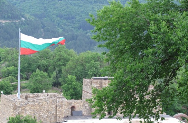 Честваме 103 години от обявяването на Независимостта на България