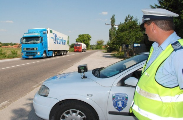 234 автомобила проверени за ден, 36- в нарушение