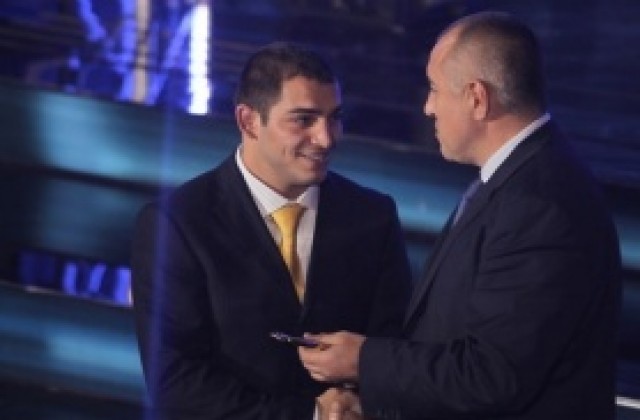 Михаил Ганев спечели първите си две схватки в Истанбул