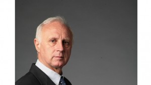 Регистрираха и генСтаменов за изборите