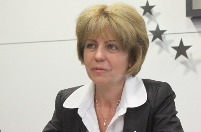 Според Фандъкова е непочтено името й да се замесва в скандала с подкупа