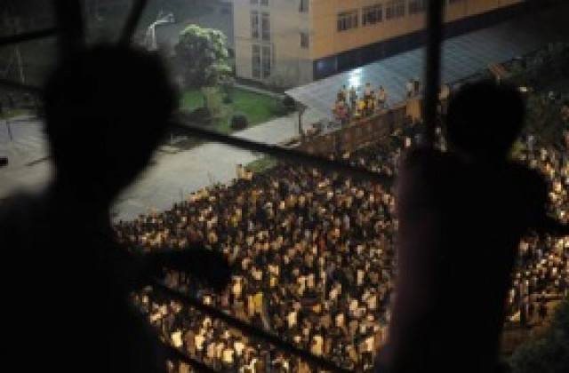 Протести спряха временно завод в Китай