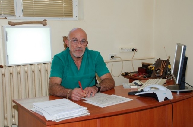 Сливенската болница с представител на конгрес в Прага