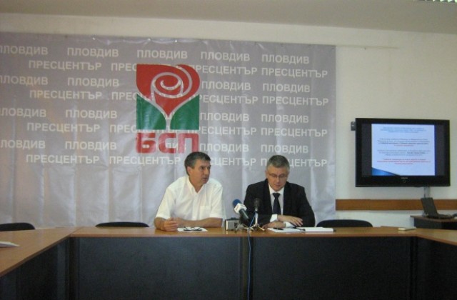 Плевнелиев лъже за парите за магистралите, смятат червените