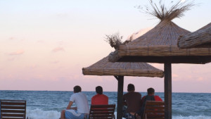 Блокираните туристи останали доволни заради удължената ваканция