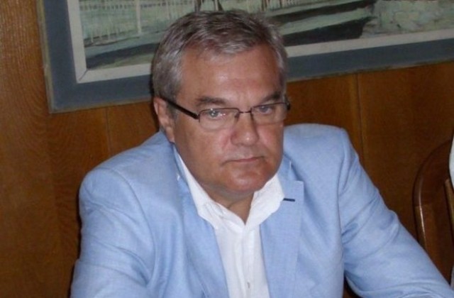 Два въпроса до министри внесе Румен Петков