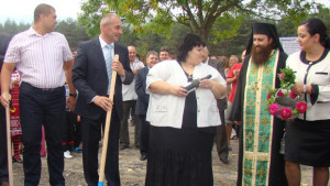 Министър Павлова Пътят през Петрохан без дупки до Нова година