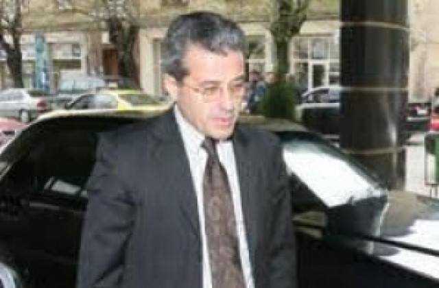 ДПС протестира с подкрепа за Борислав Гуцанов